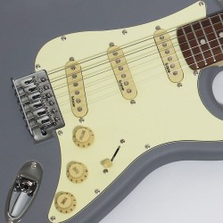 גיטרה חשמלית