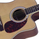 גיטרה אקוסטית
