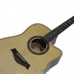 גיטרה אקוסטית