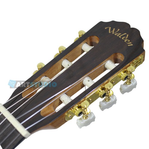 גיטרה קלאסית מוגברת