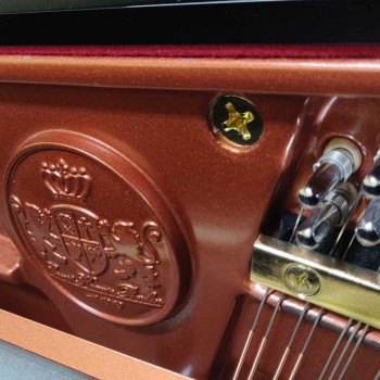 פסנתר 123 ס"מ, שחור