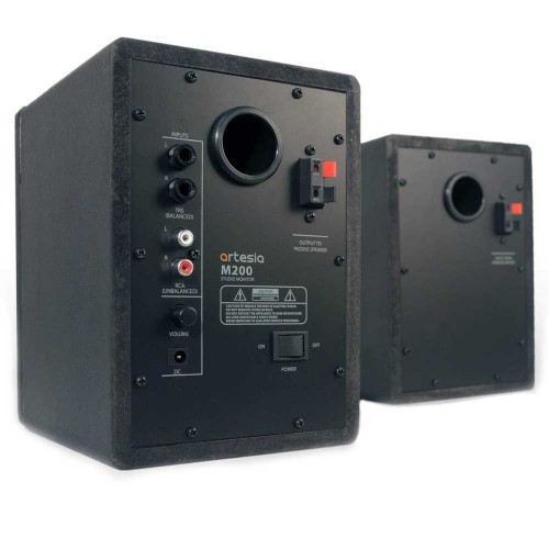 זוג מוניטורים אולפניים