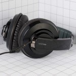 אוזניות אולפניות חצי פתוחות