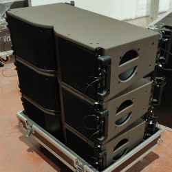 Line Array Systemsׂ