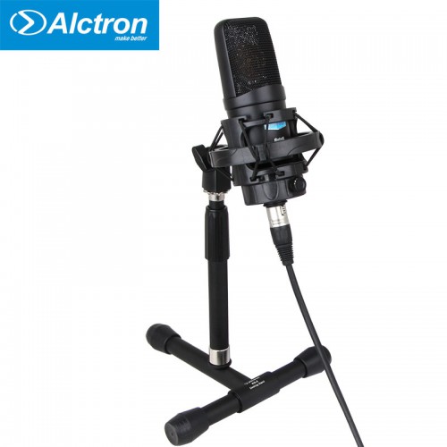 סטנד שולחני למיקרופון