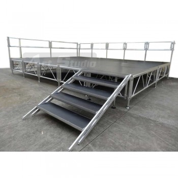 במה ניידת מתקפלת 30m²